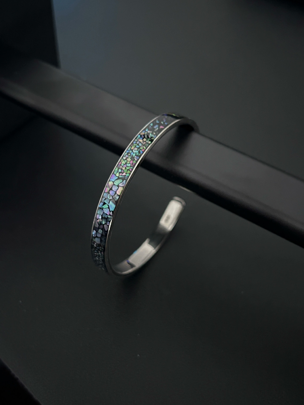 4 Silver Gravel Star Pendant Bangle